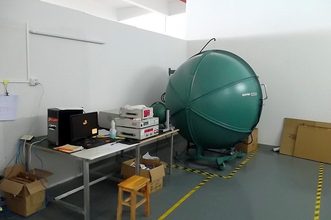 大型积分球及配套光谱测试仪器和电脑