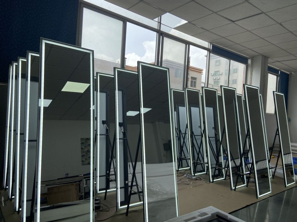 Batch power-on testing of LED full-length mirrors